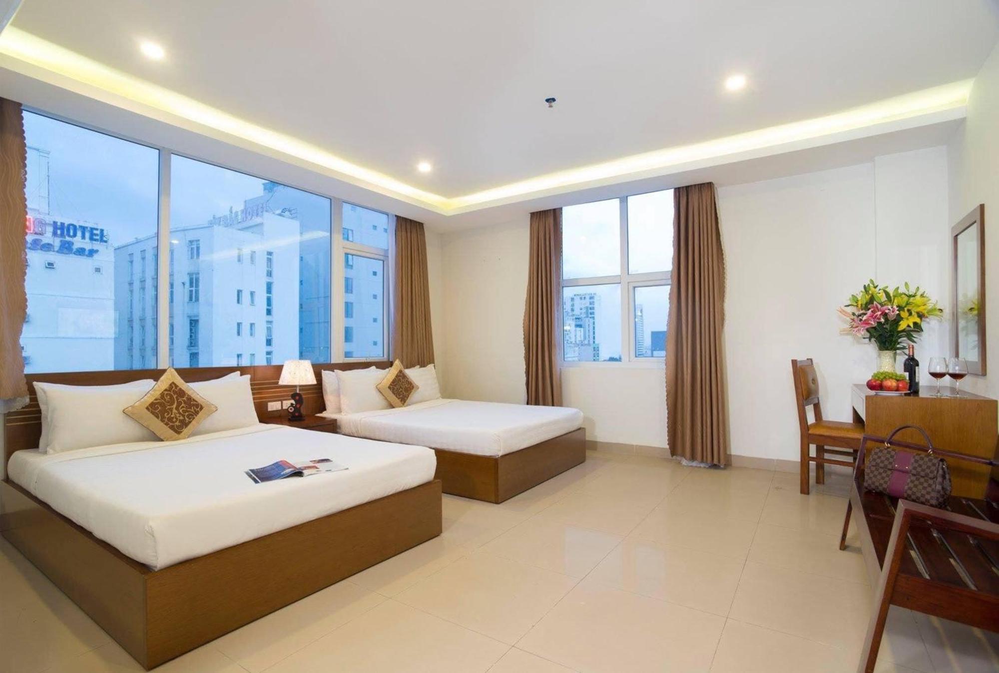 Golden Light Da Nang Hotel Экстерьер фото