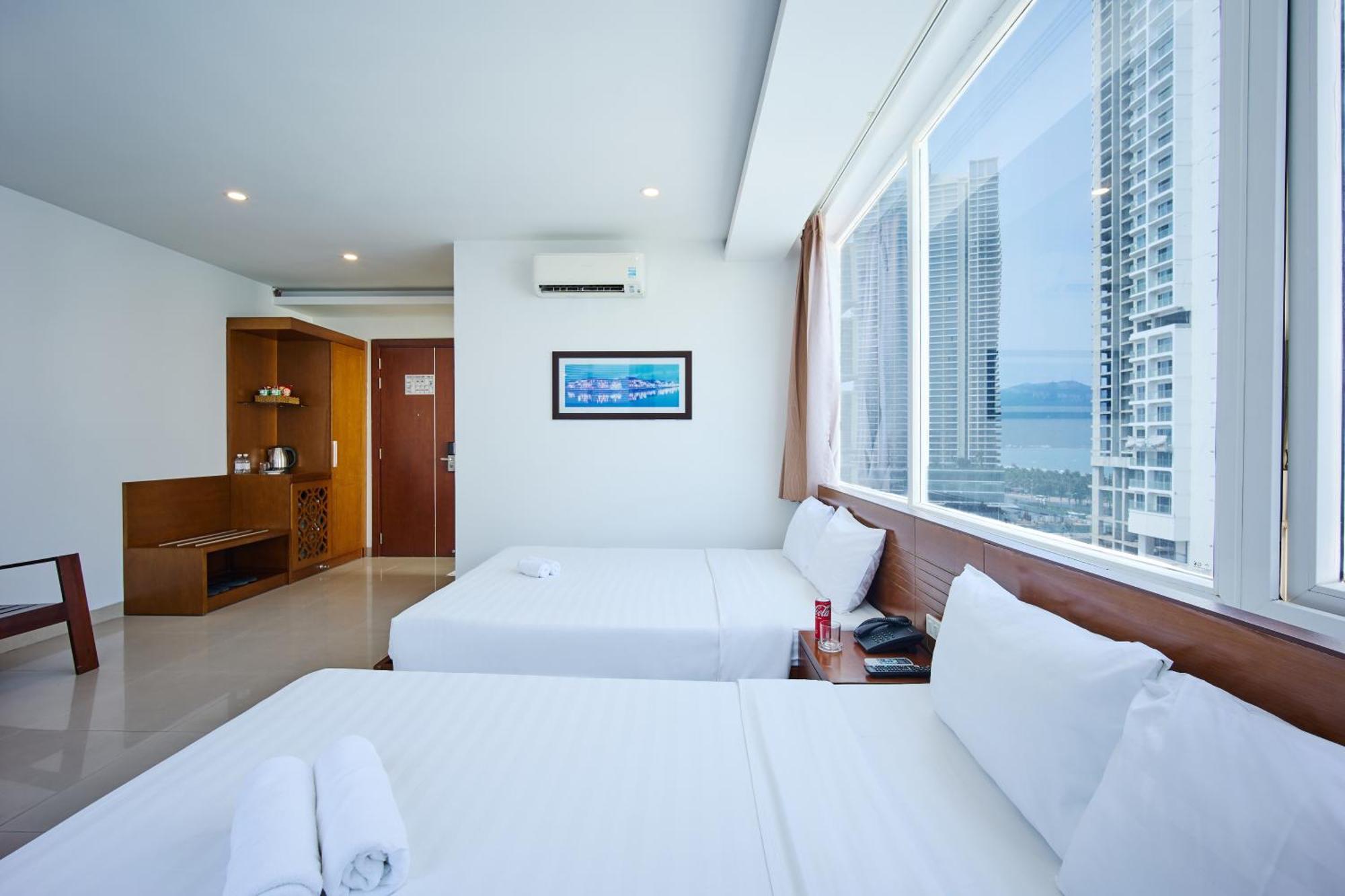 Golden Light Da Nang Hotel Экстерьер фото