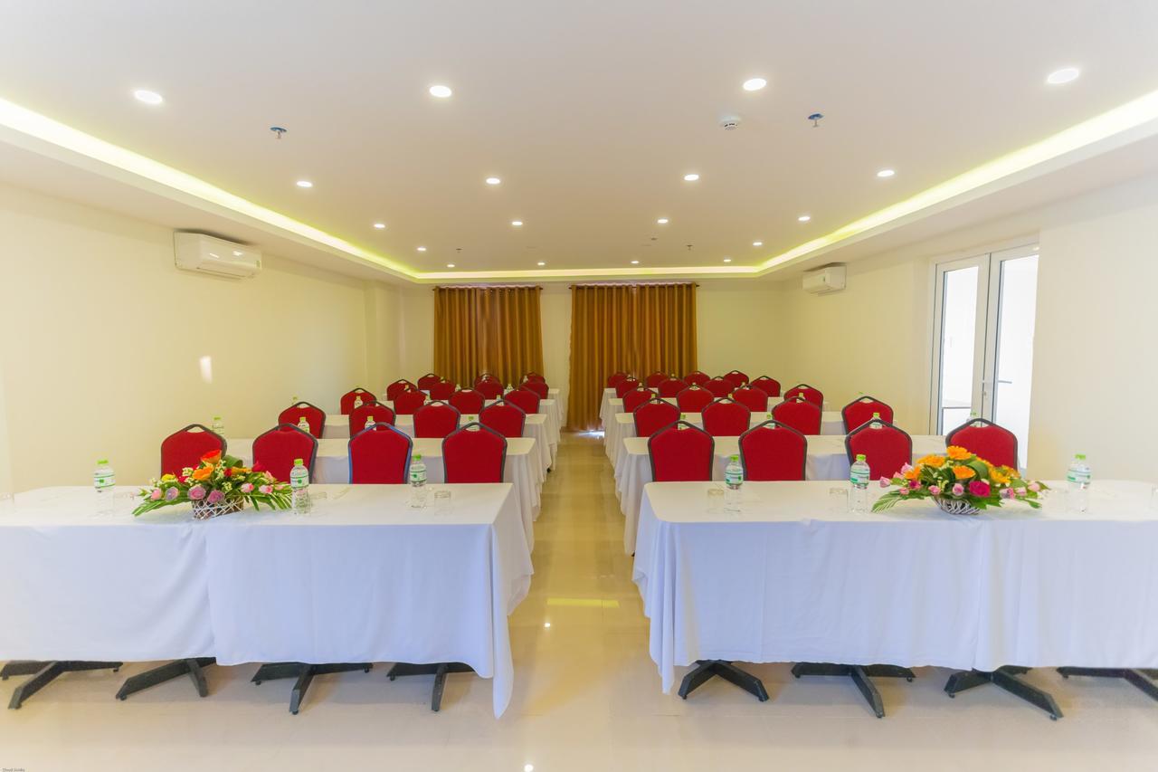 Golden Light Da Nang Hotel Экстерьер фото