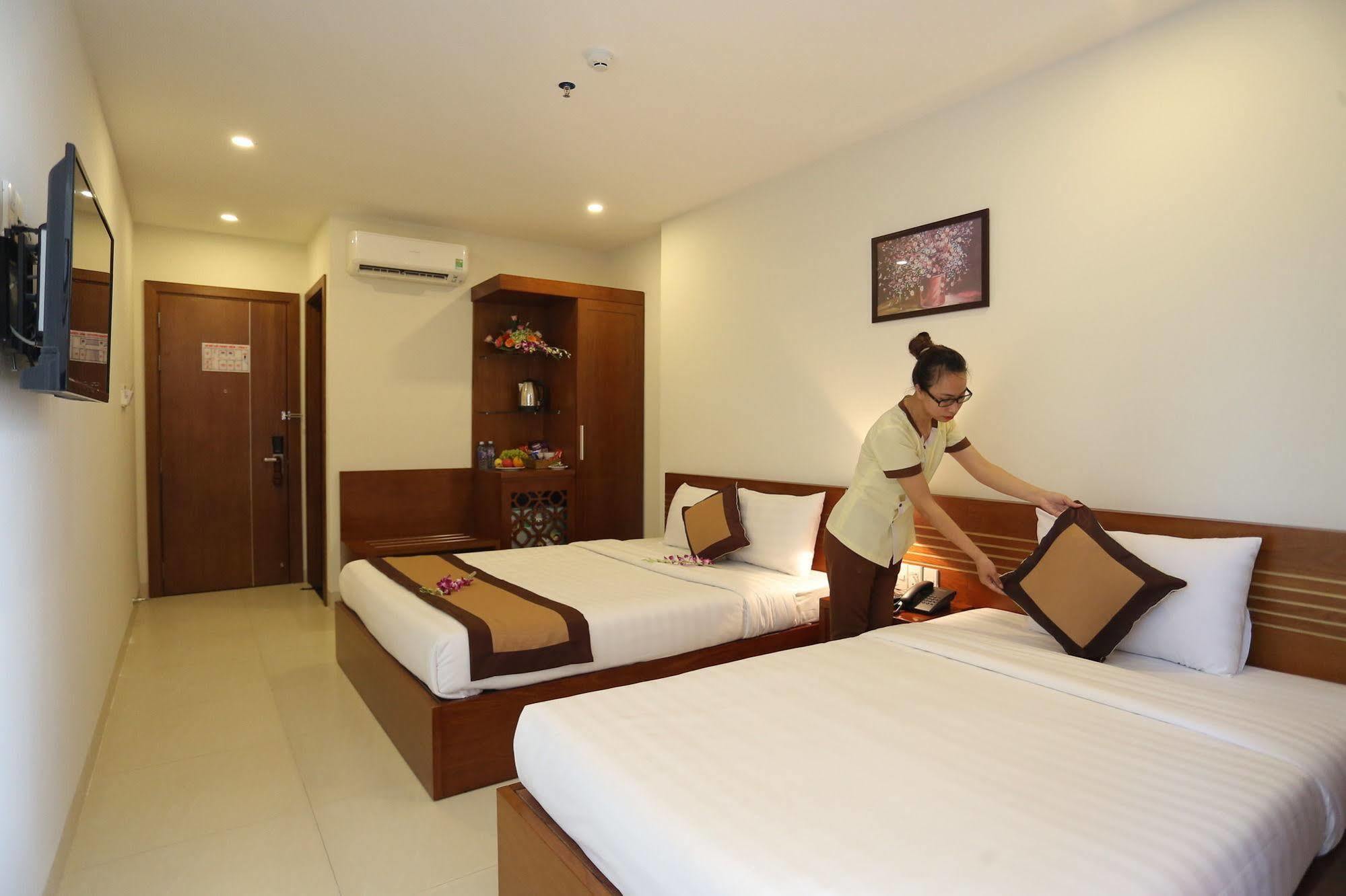 Golden Light Da Nang Hotel Экстерьер фото
