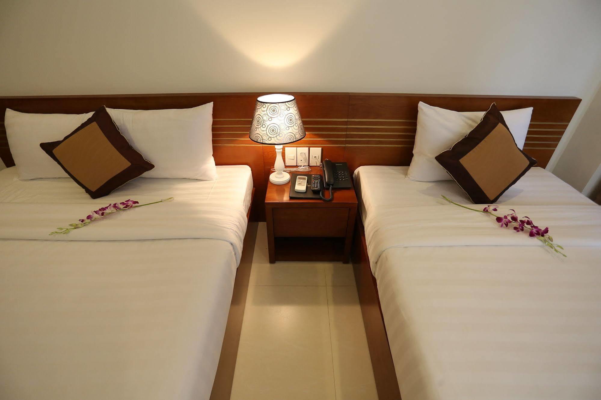 Golden Light Da Nang Hotel Экстерьер фото